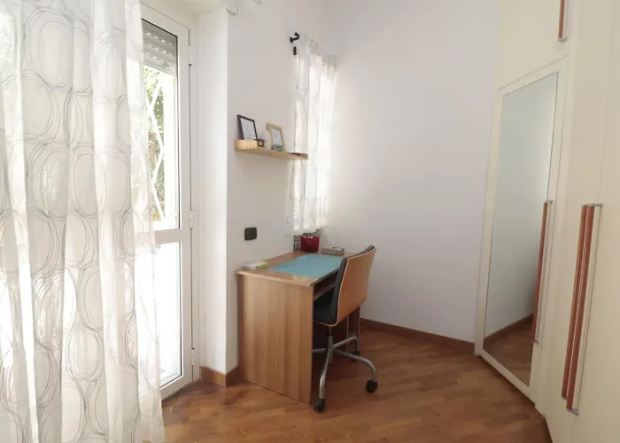 Appartement Luminoso E Accogliente Con Giardino - Battistini Rome